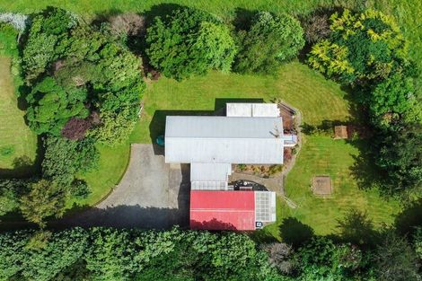 Photo of property in 218 Hokio Beach Road, Levin, 5571