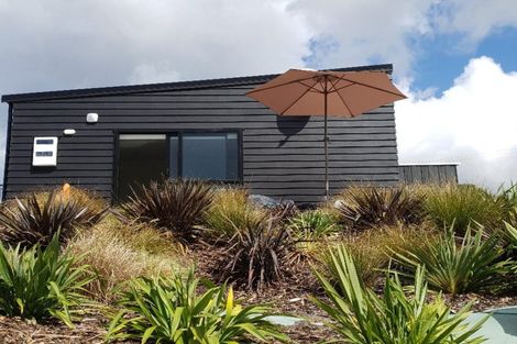 Photo of property in 330 Cable Bay Block Road, Cable Bay, 0420