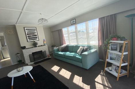 Photo of property in 1079 Heaphy Terrace, Fairfield, Hamilton, 3214