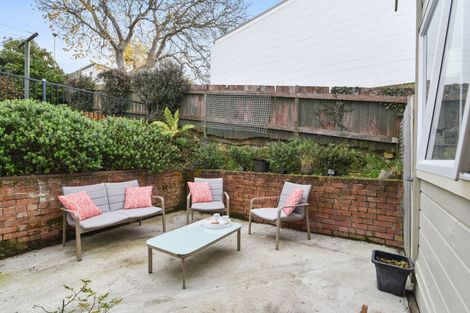 Photo of property in 33 Beresford Street, Kaikorai, Dunedin, 9010