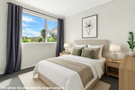 Photo of property in 9 Whaka Street, Maungaturoto, 0520