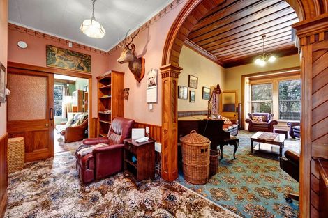 Photo of property in 165 South Road, Hawera, 4610