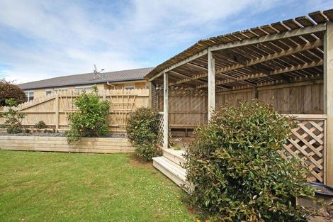 Photo of property in 4 Dan Bryant Place, Pukekohe, 2120