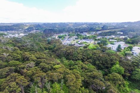 Photo of property in 208 Greenhithe Road, Greenhithe, Auckland, 0632