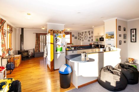 Photo of property in 14 Burraness Street, Palmerston, 9430