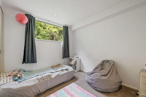 Photo of property in 22 Saddleback Grove, Karori, Wellington, 6012