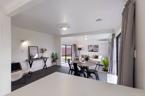 Photo of property in 64 Vogel Street, Roslyn, Palmerston North, 4414