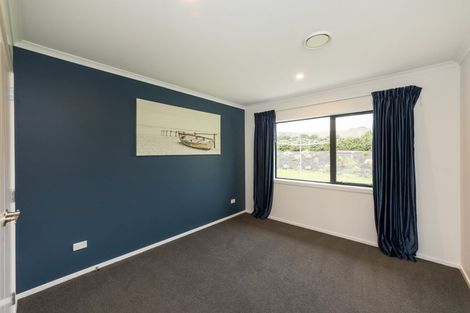 Photo of property in 52 Centre Road, Aokautere, Palmerston North, 4471