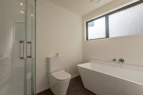 Photo of property in 21b Cockayne Road, Khandallah, Wellington, 6035