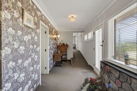 Photo of property in 12 Junction Street, Welbourn, New Plymouth, 4310