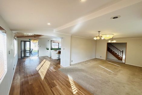 Photo of property in 58 Carnoustie Drive, Wattle Downs, Auckland, 2103