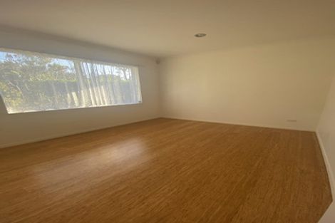 Photo of property in 18 Askerne Drive, Flat Bush, Auckland, 2016