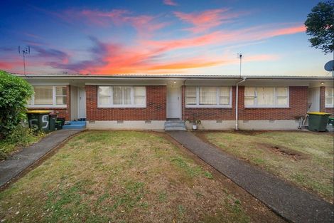 Photo of property in 4/11 Oakland Avenue, Papatoetoe, Auckland, 2025