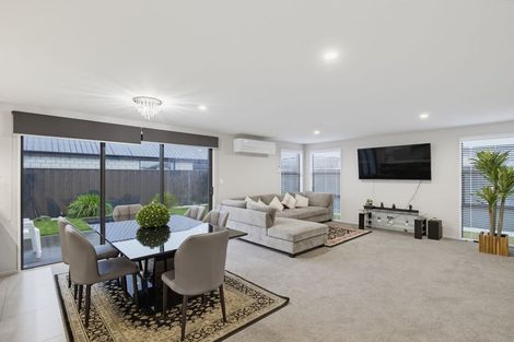 Photo of property in 15 Marcoola Drive, Rolleston, 7614