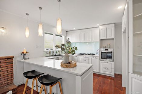 Photo of property in 27 Mount Royal Avenue, Mount Albert, Auckland, 1025