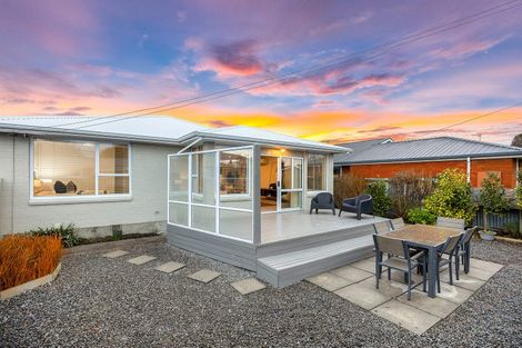 Photo of property in 1/9 Rossiter Avenue, Redwood, Christchurch, 8051
