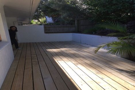 Photo of property in 1/18 Teviot Place, Totara Vale, Auckland, 0629