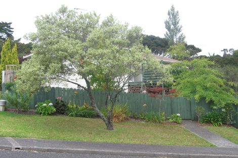 Photo of property in 44 Powrie Street, Glenfield, Auckland, 0629