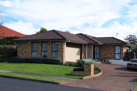 Photo of property in 33 Northpark Avenue, Northpark, Auckland, 2013