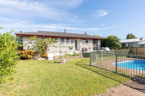 Photo of property in 4 Lansdowne Crescent, Glenview, Hamilton, 3206