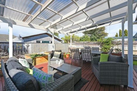 Photo of property in 5 Riversdale Road, Clouston Park, Upper Hutt, 5018