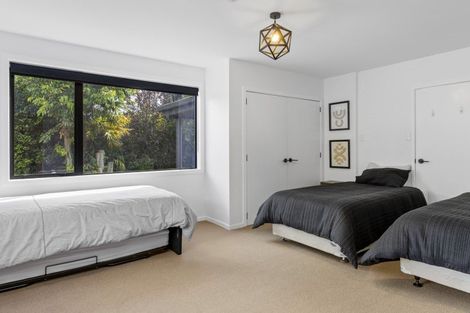 Photo of property in 1 Norfolk Road, Waipahihi, Taupo, 3330