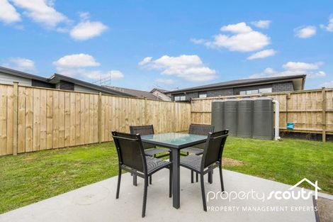 Photo of property in 14 Buddle Road, Paerata, 2124