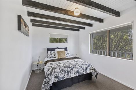 Photo of property in 18 Delshaw Avenue, Stanmore Bay, Whangaparaoa, 0932