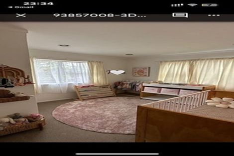 Photo of property in 105 Triangle Road, Massey, Auckland, 0614