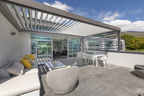 Photo of property in 15 Faulks Terrace, Wanaka, 9305