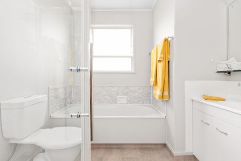 Photo of property in 2/24 White Street, Taradale, Napier, 4112