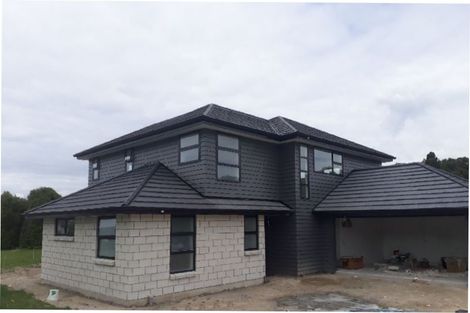 Photo of property in 9 Okaia Drive, Kinloch, Taupo, 3377