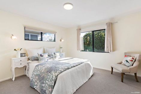Photo of property in 2/106 Seymour Road, Sunnyvale, Auckland, 0612