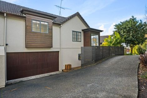 Photo of property in 11/19 Langana Avenue, Browns Bay, Auckland, 0630