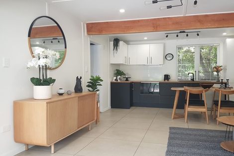 Photo of property in 153 Howard Road, Orere Point, Papakura, 2585