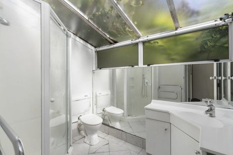Photo of property in 125 Braemar Road, Castor Bay, Auckland, 0620