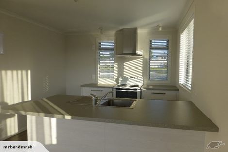 Photo of property in 23 Manukau Road, Raglan, 3225