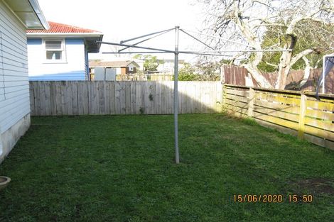 Photo of property in 2/8 Fisher Crescent, Otara, Auckland, 2023