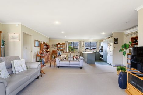 Photo of property in 35 Kauae Place, Ngongotaha, Rotorua, 3010