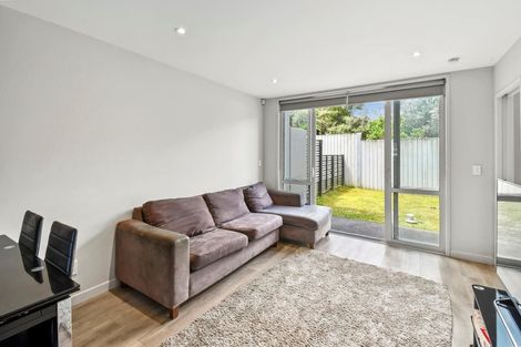 Photo of property in 14 Patiti Parade, Mangere Bridge, Auckland, 2022