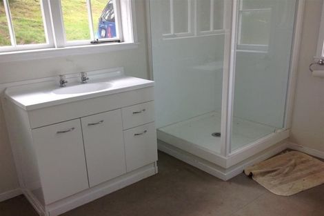 Photo of property in 43b Hook Road, Paparoa, 0571