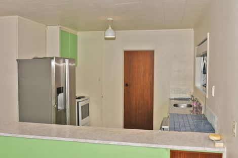 Photo of property in 9 Kendale Drive, Leigh, 0985