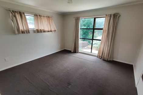 Photo of property in 33 Leaver Place, Weymouth, Auckland, 2103