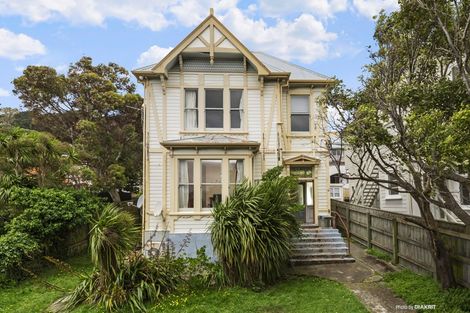 Photo of property in 11 Brougham Street, Mount Victoria, Wellington, 6011