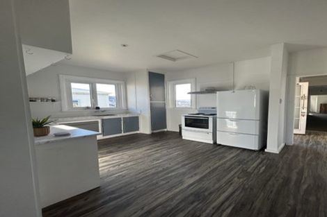 Photo of property in 75 Pirie Street, Mount Victoria, Wellington, 6011