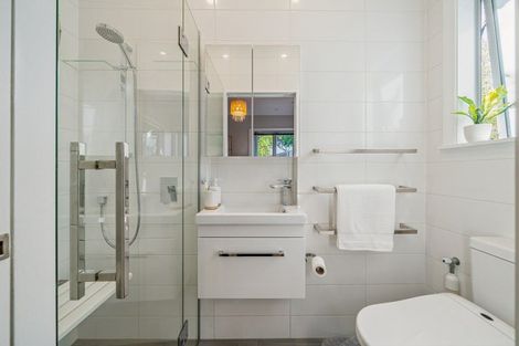 Photo of property in 7 Sunset Parade, Plimmerton, Porirua, 5026