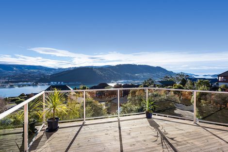 Photo of property in 215 Larnach Road, Waverley, Dunedin, 9013