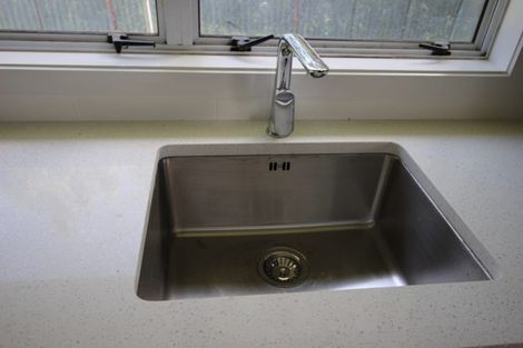 Photo of property in 2 Frank Hewitt Street, Pukekohe, 2120