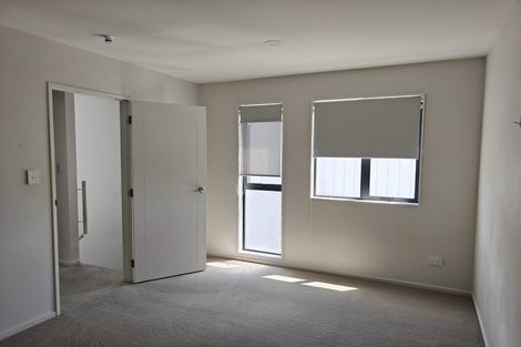 Photo of property in 2/16 William Roberts Road, Pakuranga, Auckland, 2010