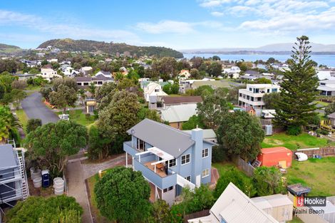 Photo of property in 19 Wakanoi Place, Bowentown, Waihi Beach, 3177